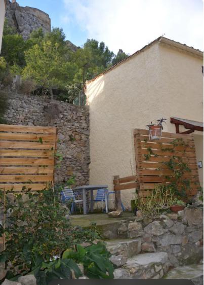 Gite Rue Tranquille Padern Extérieur photo